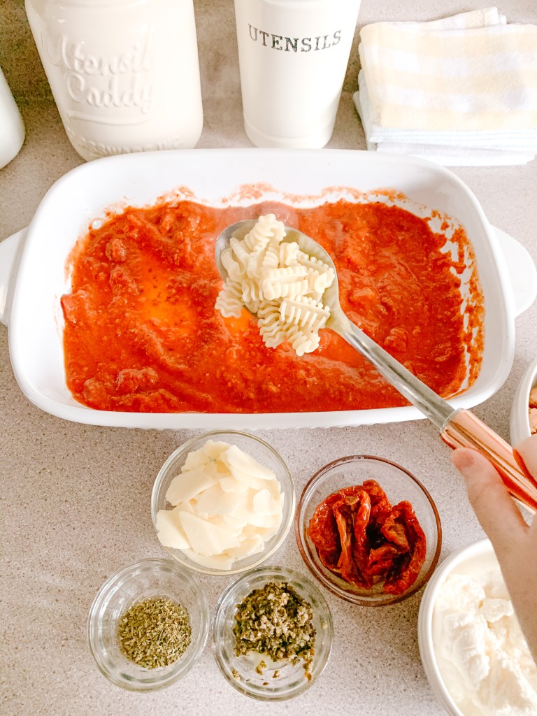 This image has an empty alt attribute; its file name is jamie_krause_home_living_kaslo_christmas_pasta_20.jpeg